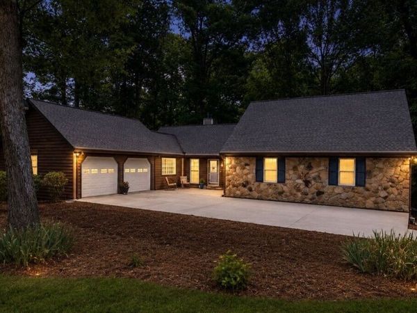 1677 Heritage Drive, Snellville, GA 30078