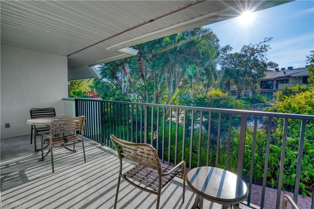 600 Neapolitan Way , Unit 223, Naples, FL 34103 Photo