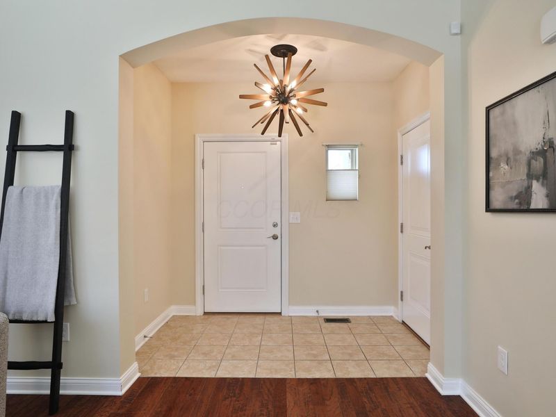 5016 Foxtail Drive , Unit 37, Hilliard, OH 43026 Photo 4