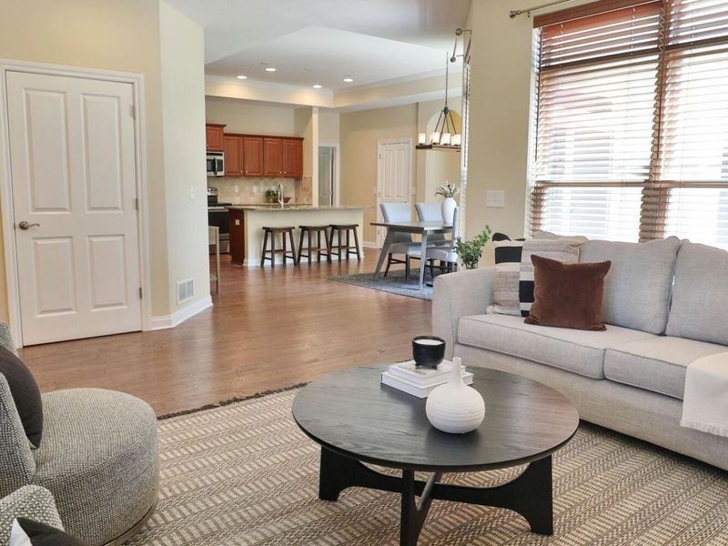 5016 Foxtail Drive , Unit 37, Hilliard, OH 43026 Photo 8