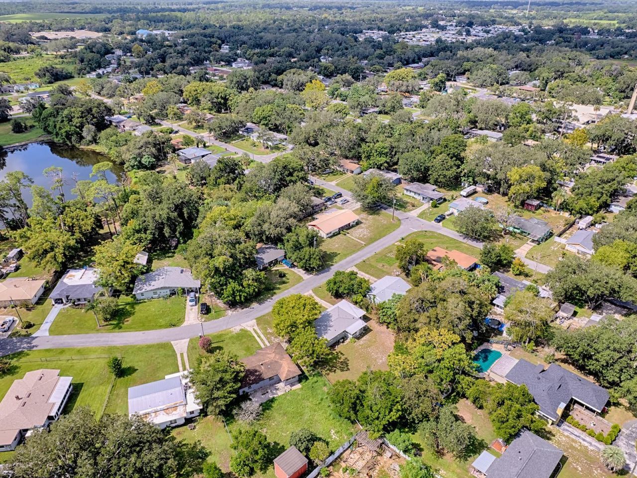 2014 Helms Avenue, Leesburg, FL 34748 Photo