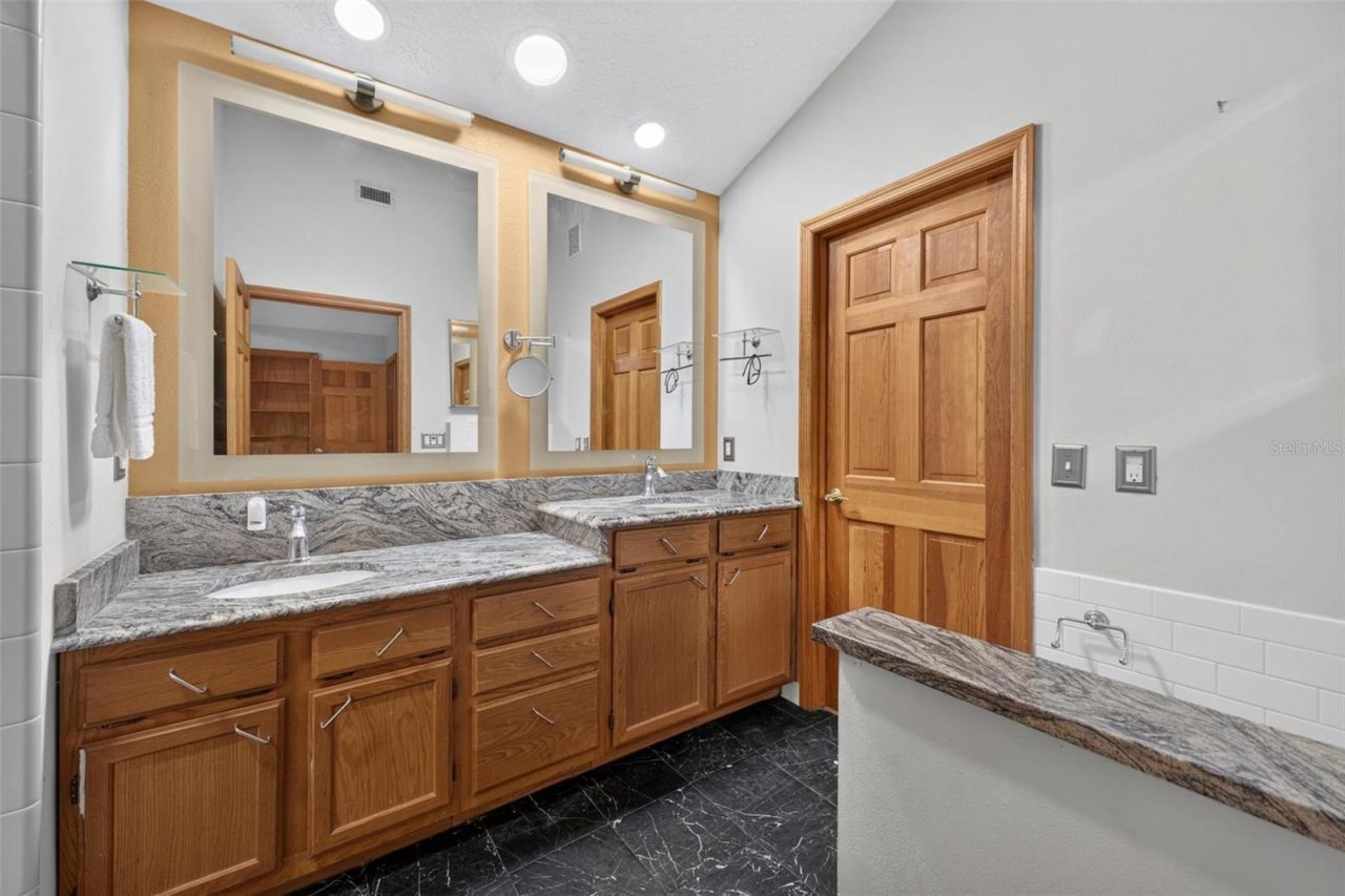 25717 Troon Avenue , Sorrento, FL 32776 Photo
