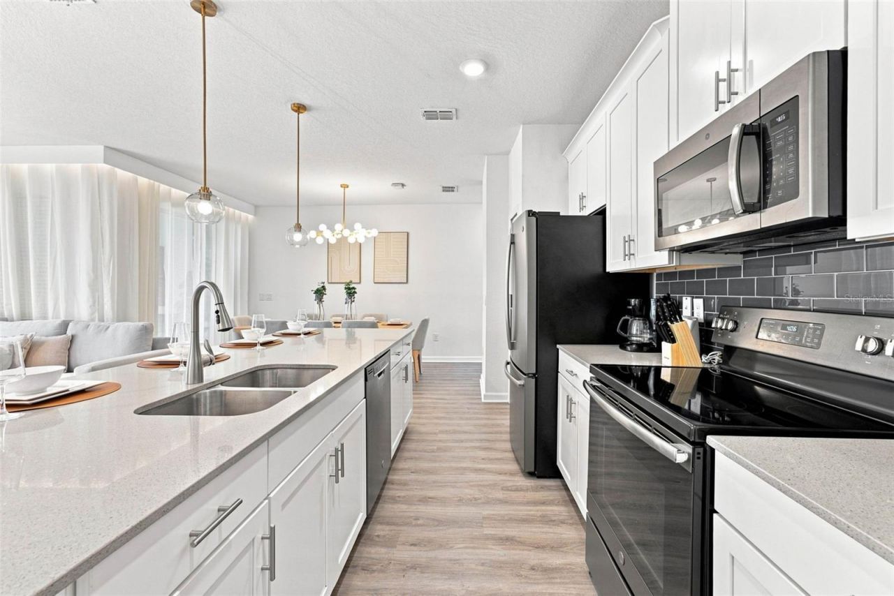 880 Pebble Beach Drive , Davenport, FL 33896 Photo