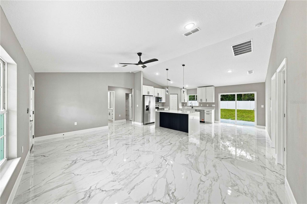 14919 SW 24 Place , Ocala, FL 34481 Photo