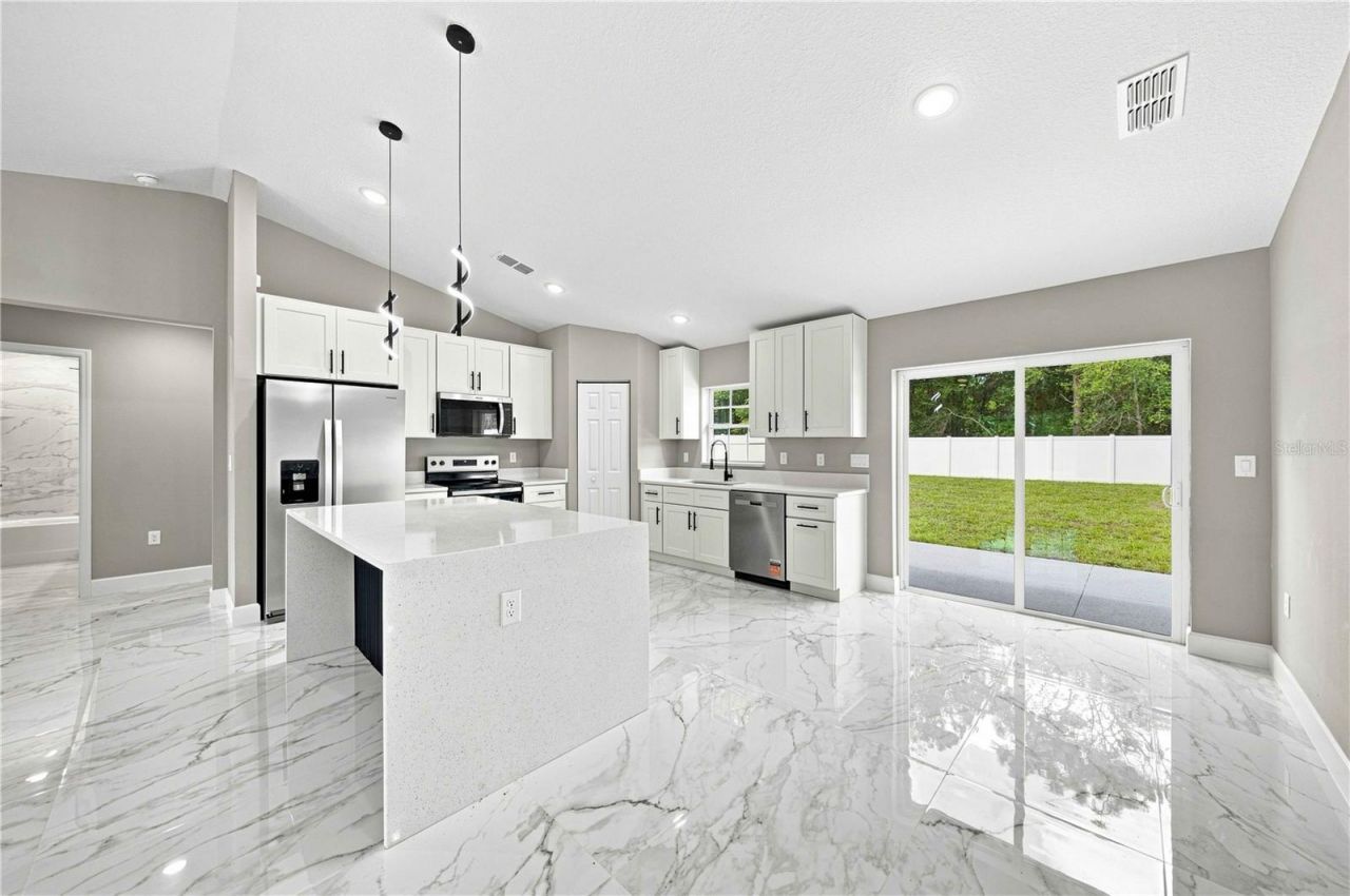 14919 SW 24 Place , Ocala, FL 34481 Photo