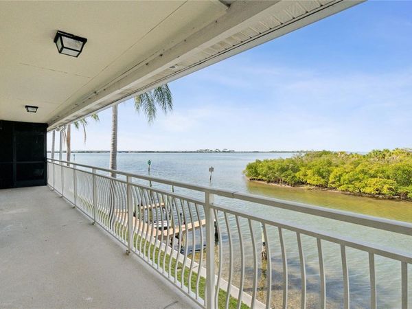 8829 BAY POINTE DRIVE , Unit 206, TAMPA, FL 33615