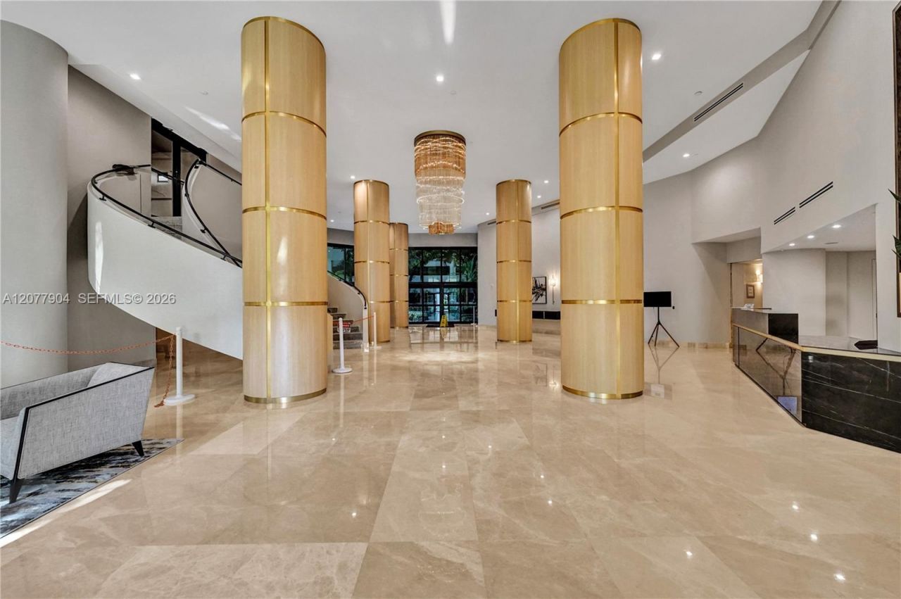 3500 Mystic Pointe Dr , Unit 2202, Aventura, FL 33180 Photo