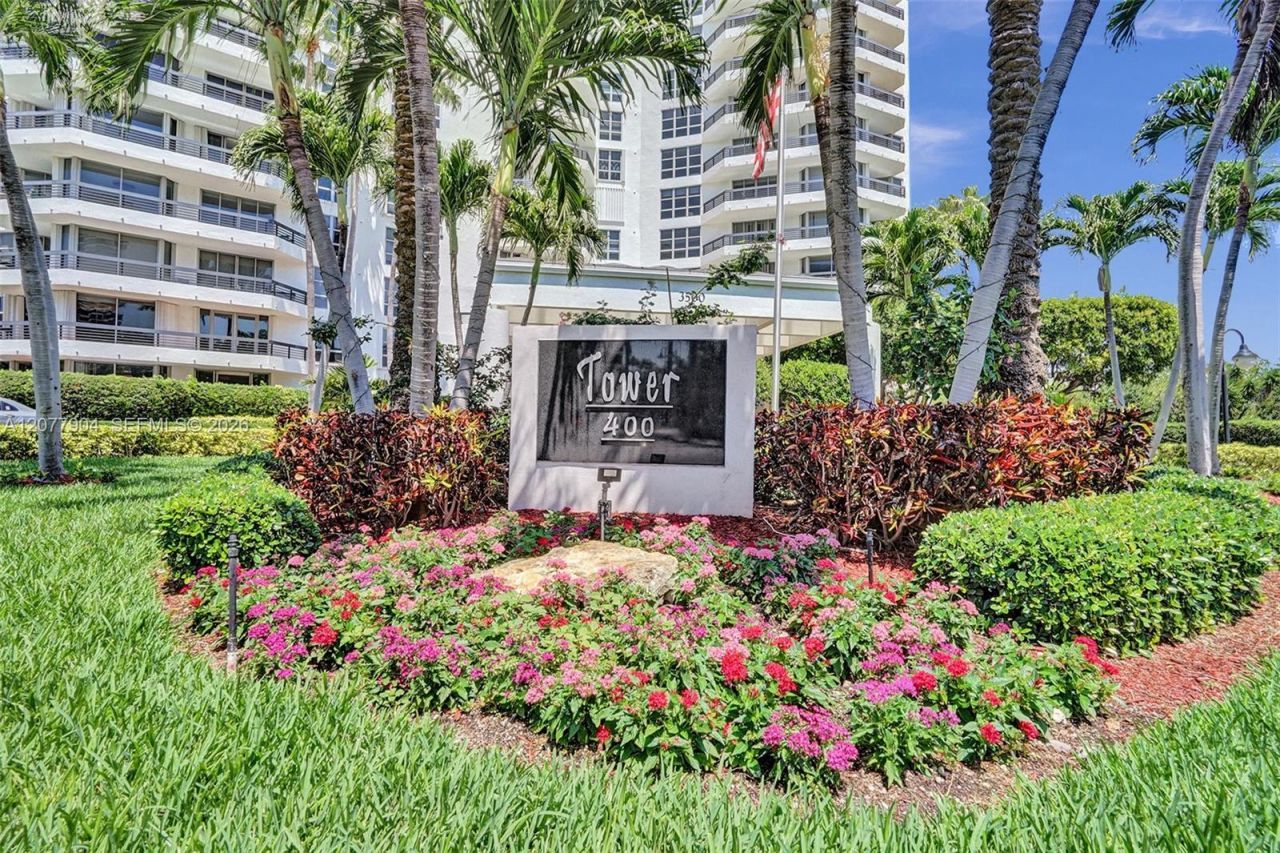 3500 Mystic Pointe Dr , Unit 2202, Aventura, FL 33180 Photo