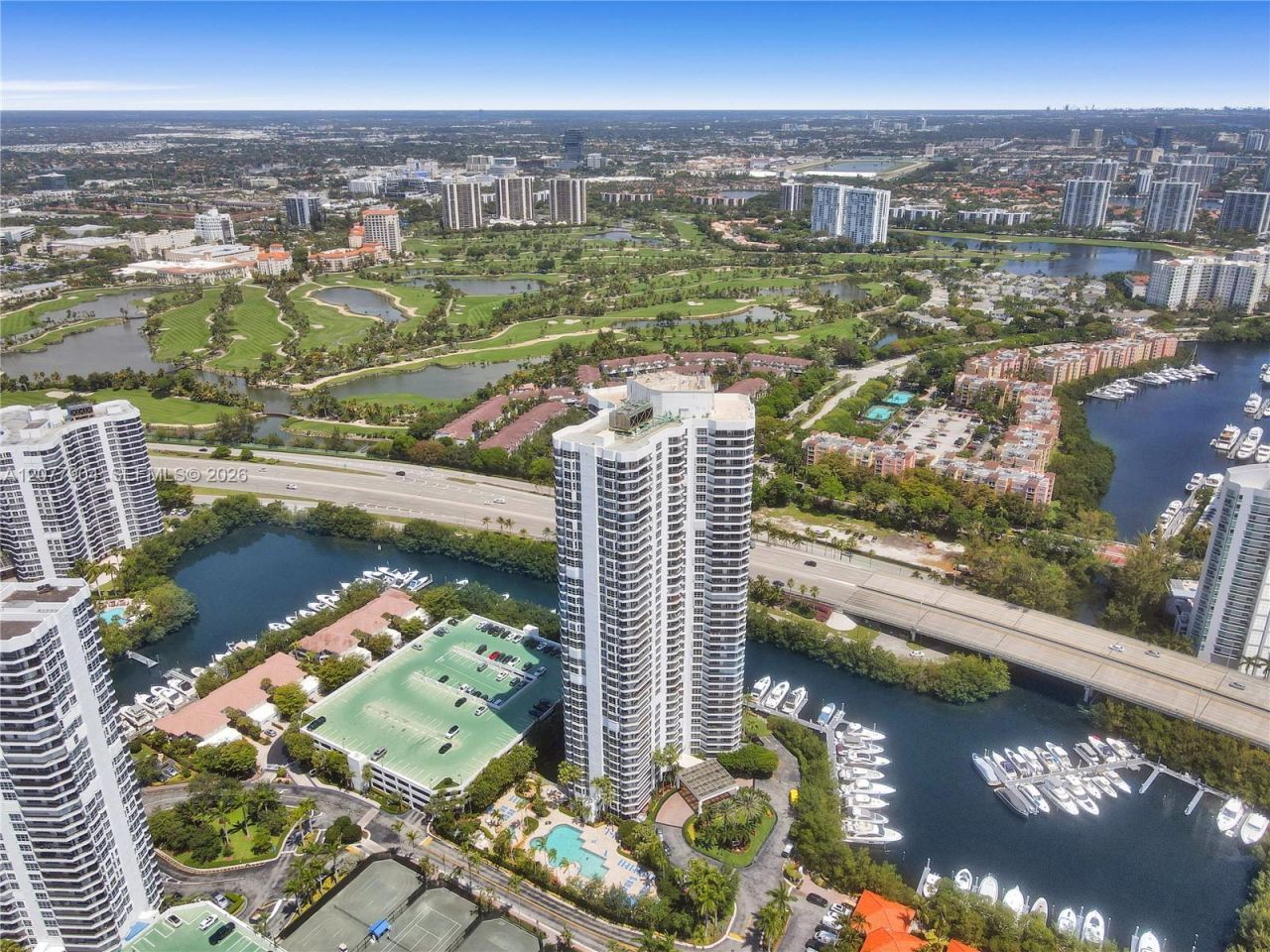 3500 Mystic Pointe Dr , Unit 2202, Aventura, FL 33180 Photo
