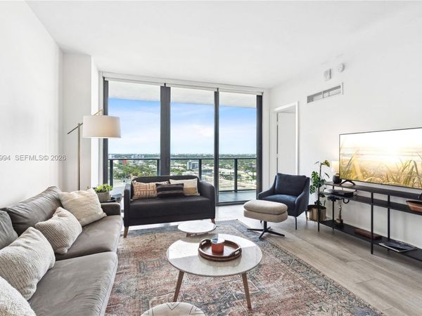 121 NE 34th St, Unit 1612, Miami, FL 33137