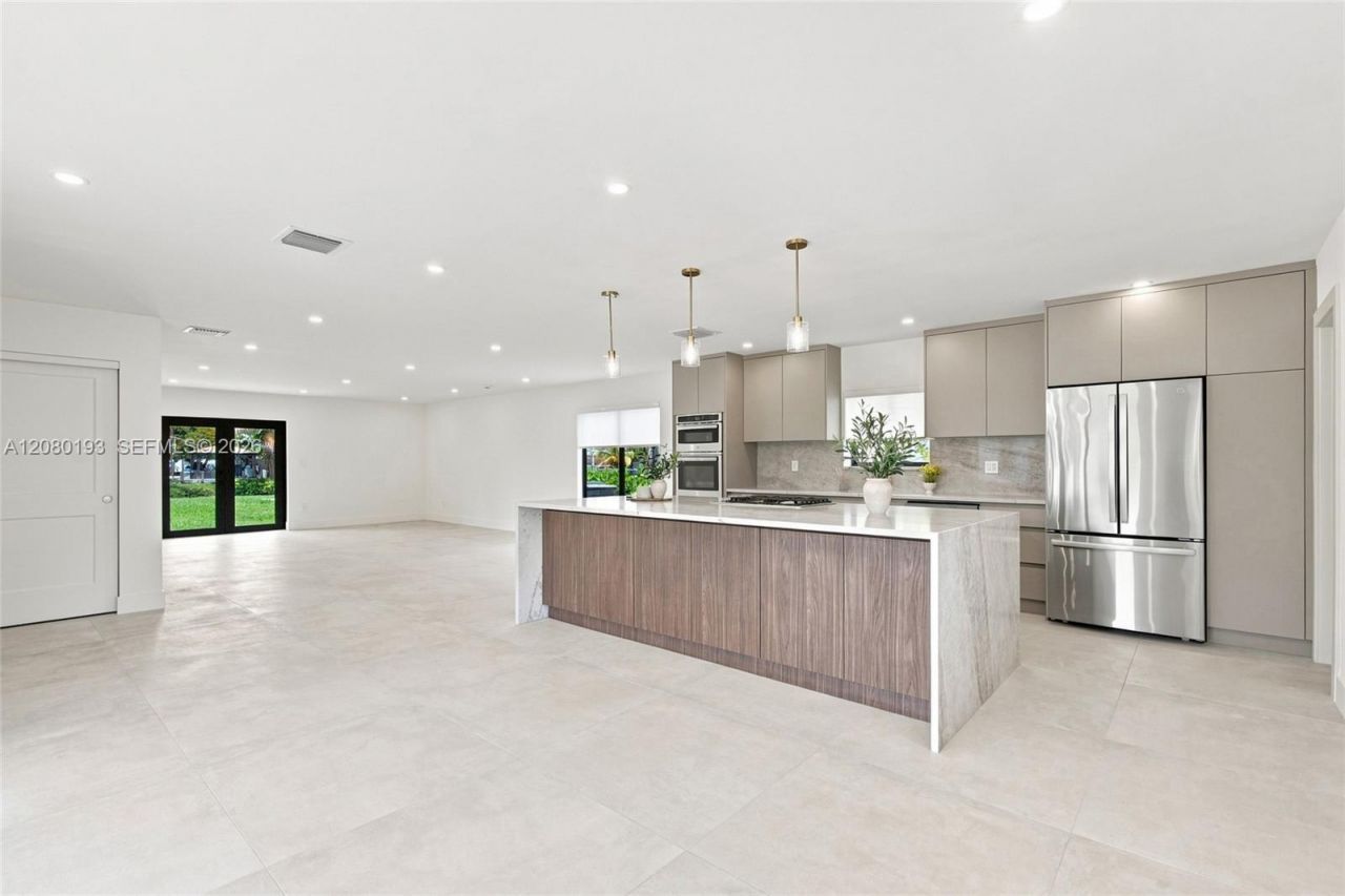 9771 Bel Aire Dr , Cutler Bay, FL 33157 Photo
