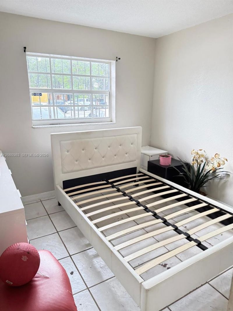 3887 NW 207th St Rd, Miami Gardens, FL 33055 Photo