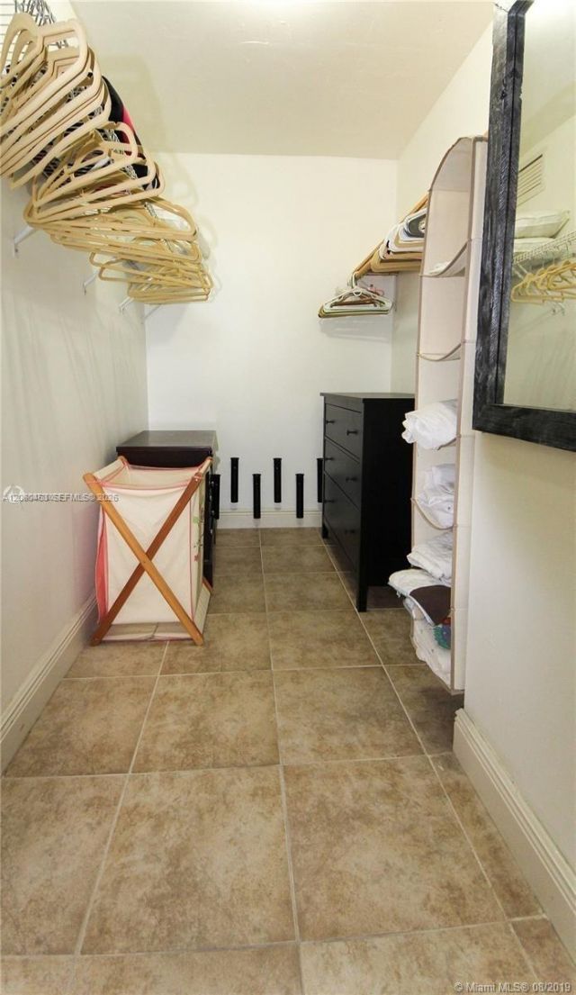 2350 NE 135th St, Unit 507, North Miami, FL 33181 Photo
