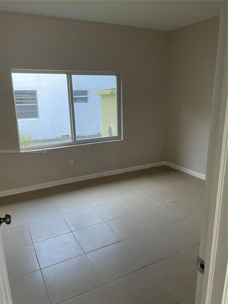 8321 NE Miami Ct , Unit 4, Miami, FL 33138 Photo