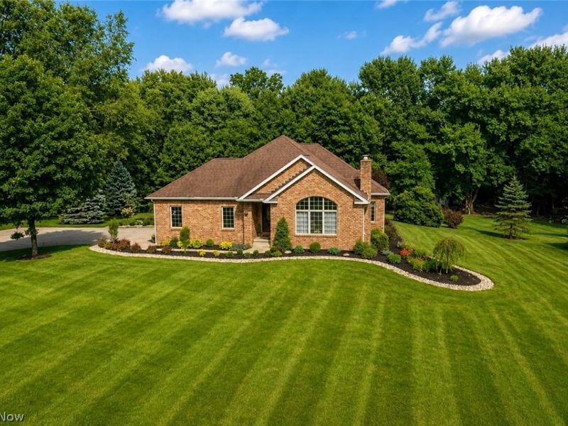 9010 Diagonal Road, Streetsboro, OH 44241 Photo 1