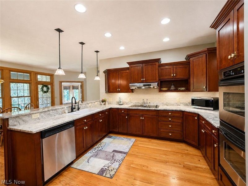 9010 Diagonal Road, Streetsboro, OH 44241 Photo 12