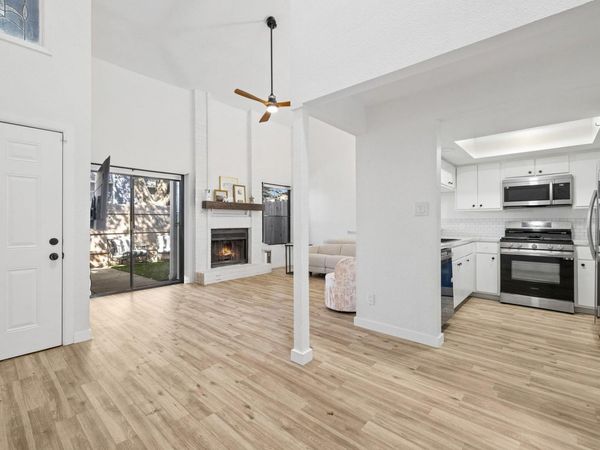 1010 W Rundberg LN , Unit 30, Austin, TX 78758