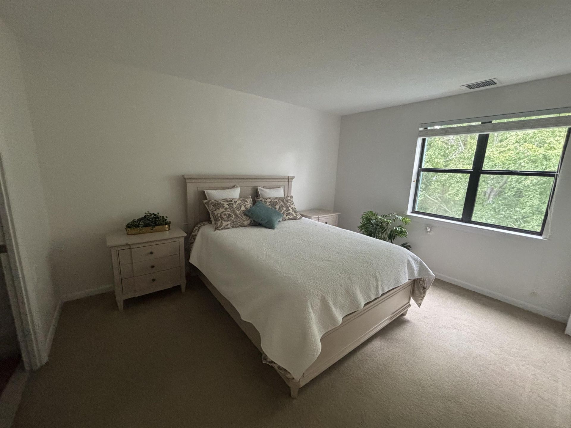 5001 Little River Rd.  Photo 12