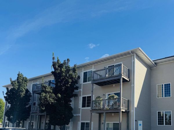 7438 S Louise Ave, Unit D201, Sioux Falls, SD 57110
