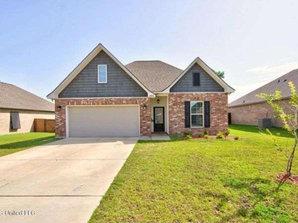 16463 Millsaps Avenue, Gulfport, MS 39503