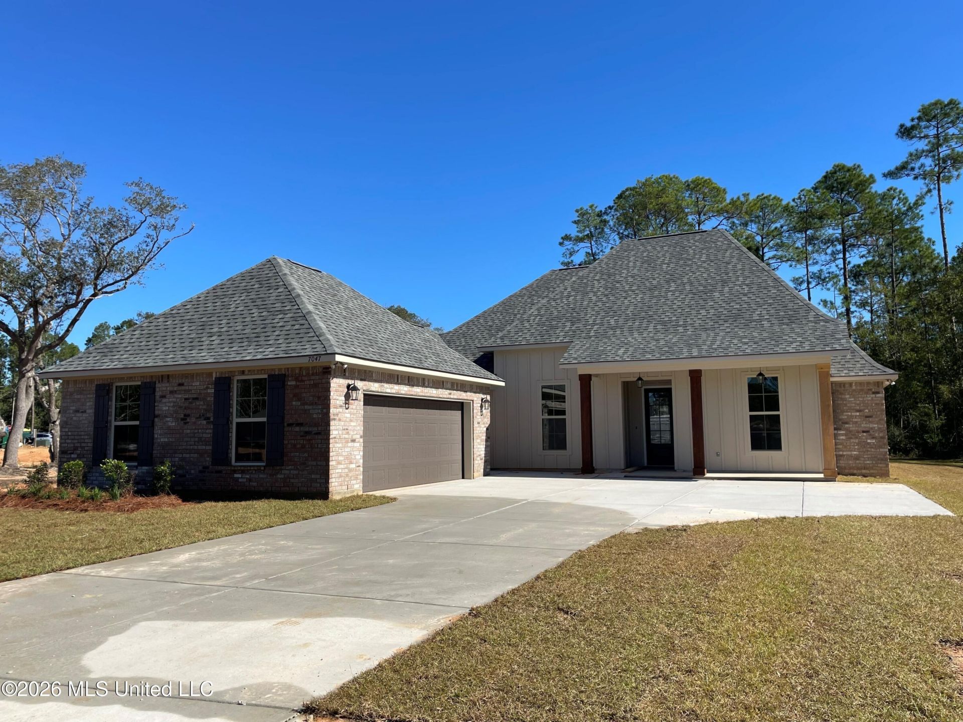 7047 Alexa Place, Pass Christian, MS 39571 Main Photo