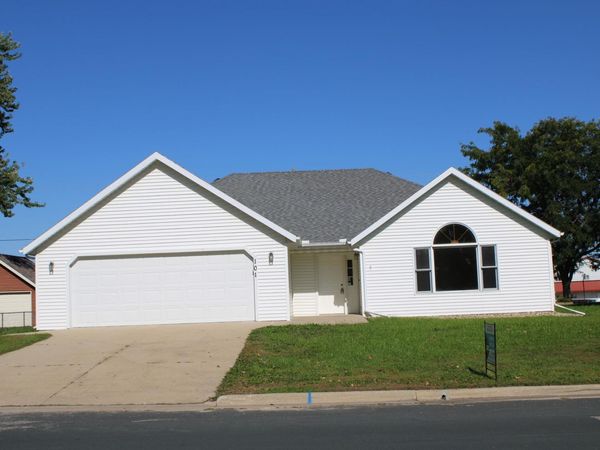 101 7th Street NE, Kasson, MN 55944