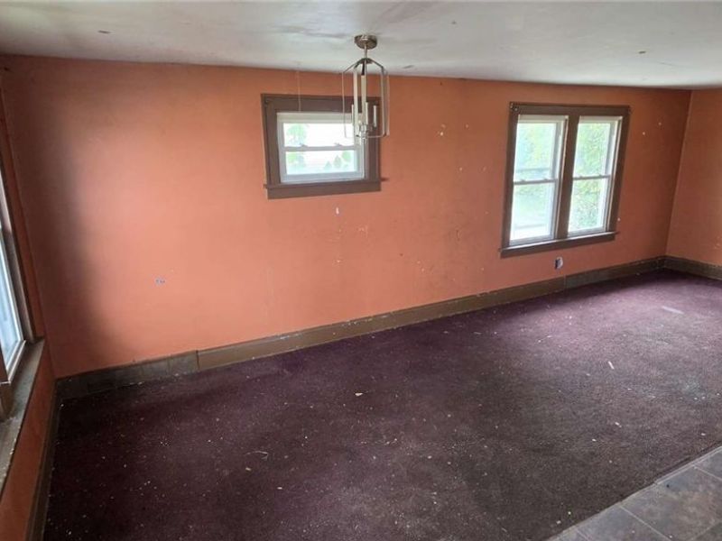 16516 Lipton Avenue , Cleveland, OH 44128 Photo 4