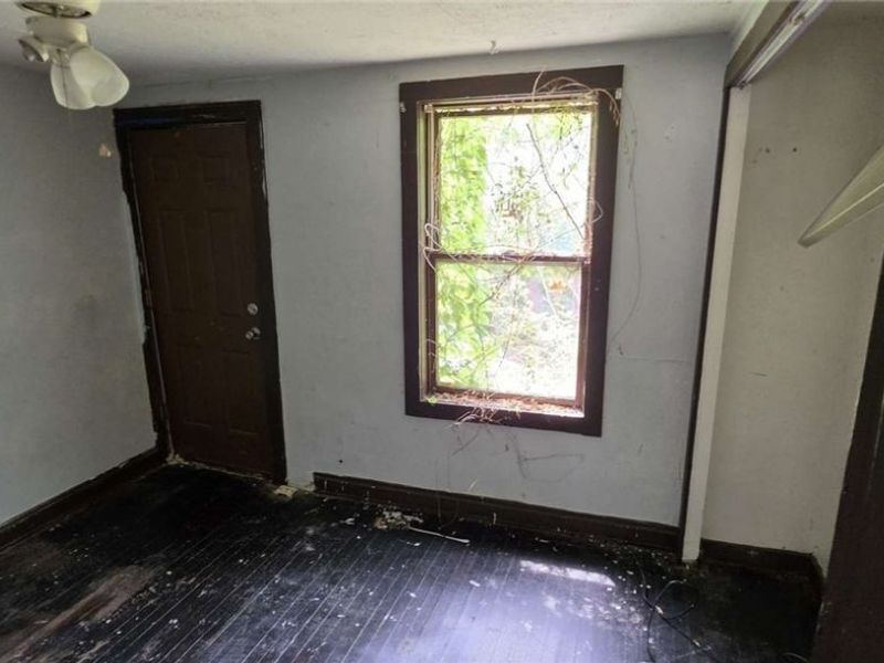 16516 Lipton Avenue , Cleveland, OH 44128 Photo 7