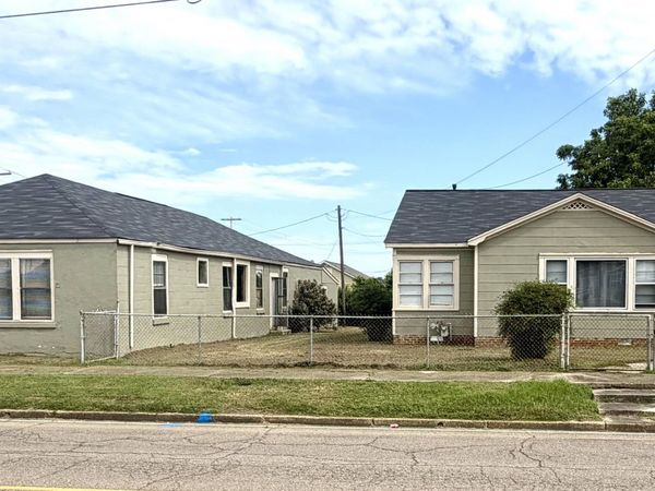 108 5th Ave., Amory, MS 38821