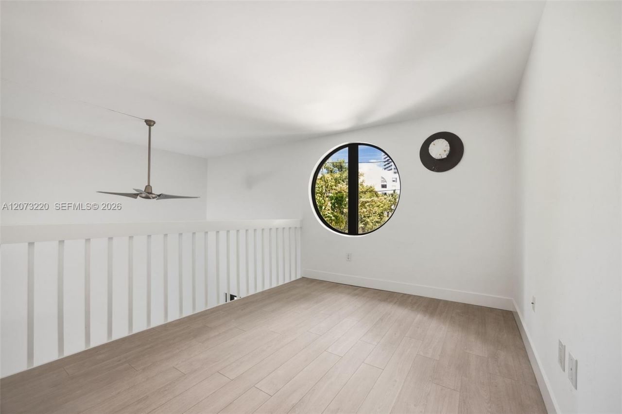 3233 Mary St, Unit 4, Coconut Grove, FL 33133 Photo