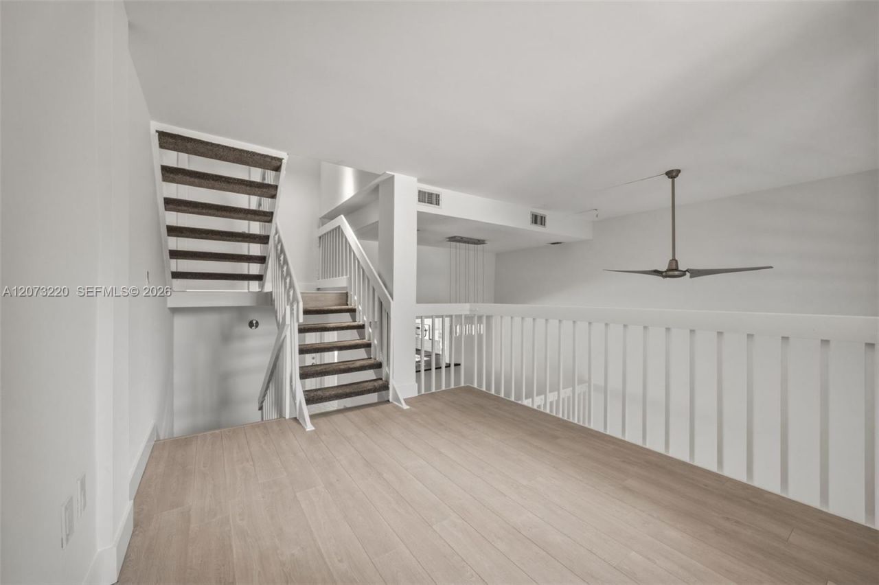 3233 Mary St, Unit 4, Coconut Grove, FL 33133 Photo