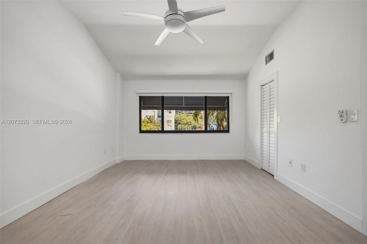3233 Mary St, Unit 4, Coconut Grove, FL 33133 Photo