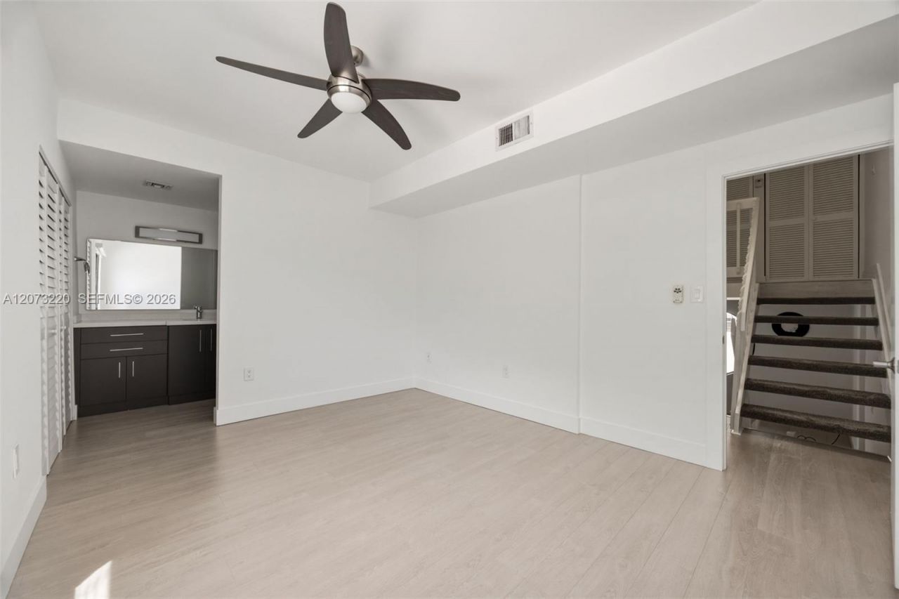 3233 Mary St, Unit 4, Coconut Grove, FL 33133 Photo