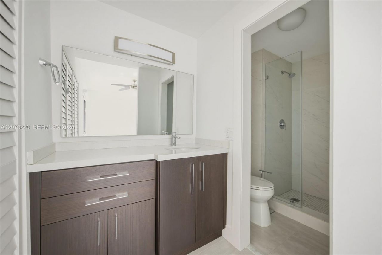 3233 Mary St, Unit 4, Coconut Grove, FL 33133 Photo