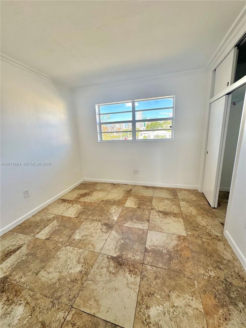 1020 SW 7 Th , Unit 9, Miami, FL 33130 Photo