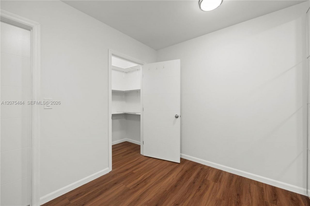 19667 Turnberry Way, Unit 3F, Aventura, FL 33180 Photo