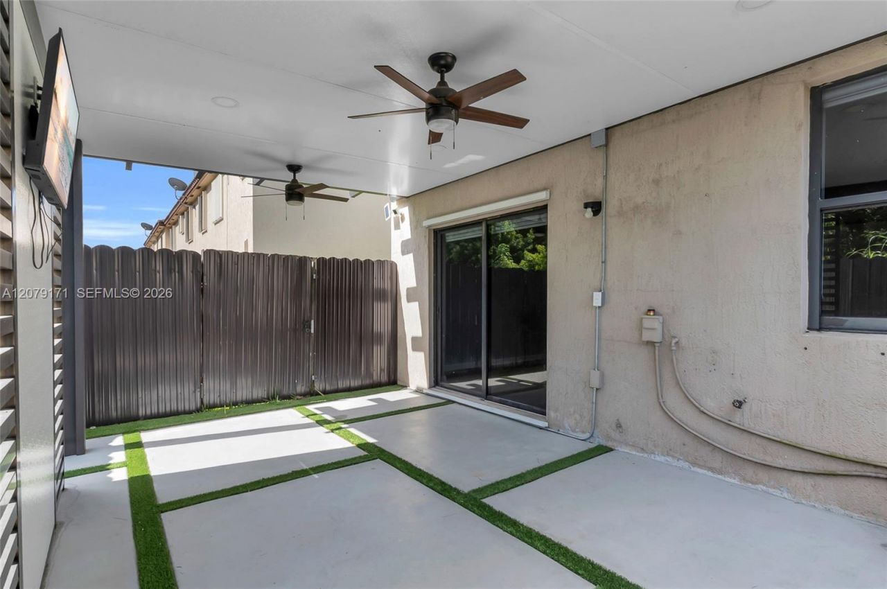 11671 SW 150th Pl , Miami, FL 33196 Photo
