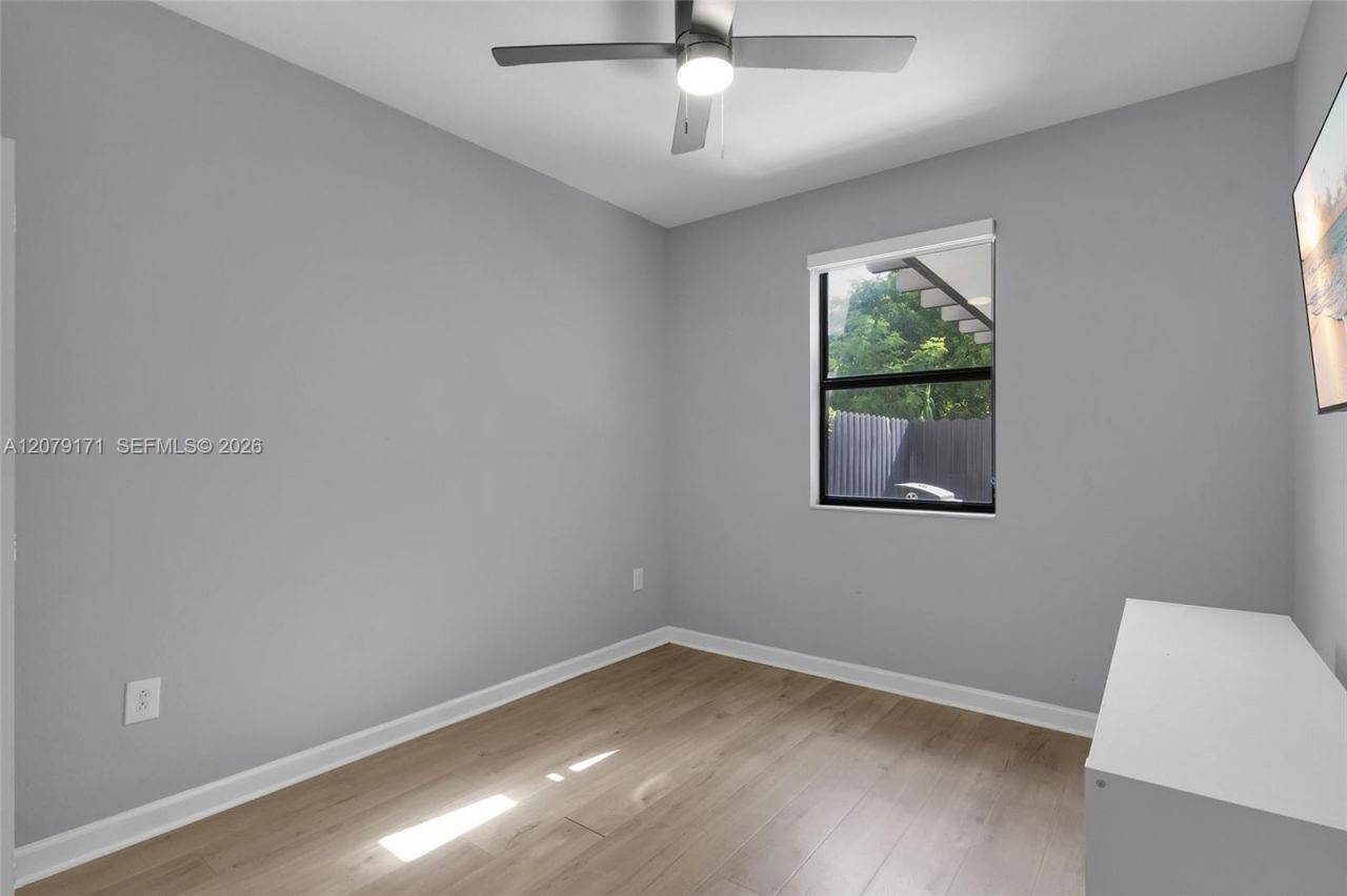 11671 SW 150th Pl , Miami, FL 33196 Photo