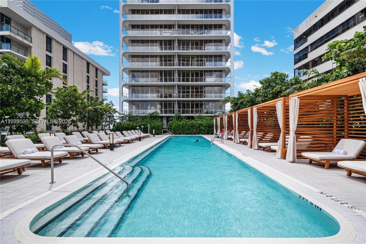 2678 Tigertail Ave , Unit 202, Miami, FL 33133 Photo