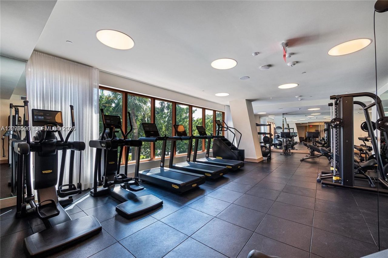 2678 Tigertail Ave , Unit 202, Miami, FL 33133 Photo