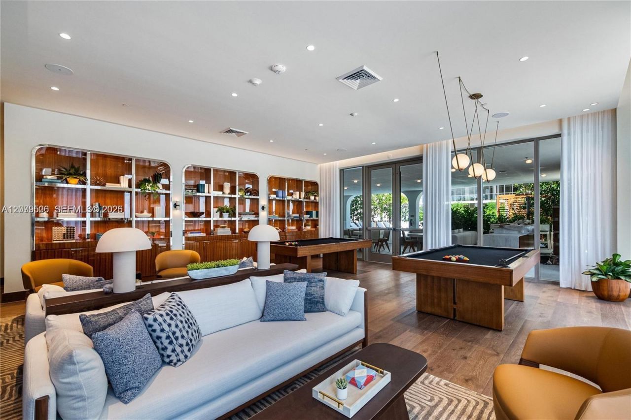 2678 Tigertail Ave , Unit 202, Miami, FL 33133 Photo
