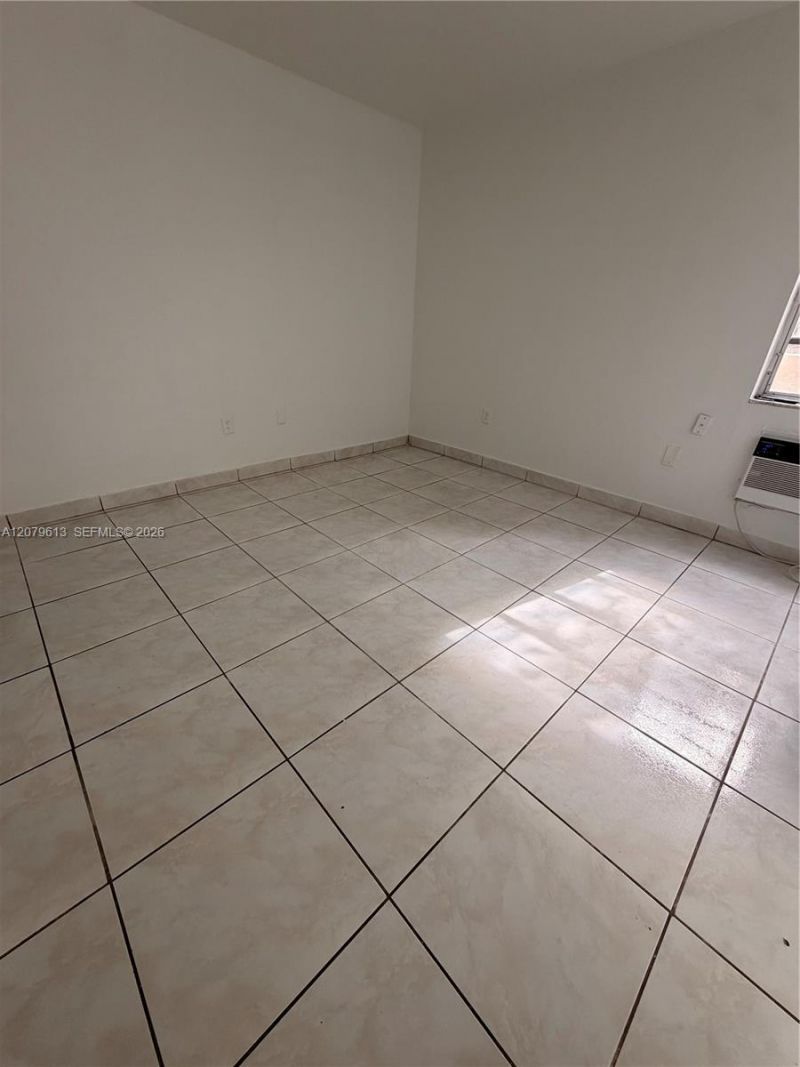 4715 NW 7th St , Unit 108-2, Miami, FL 33126 Photo