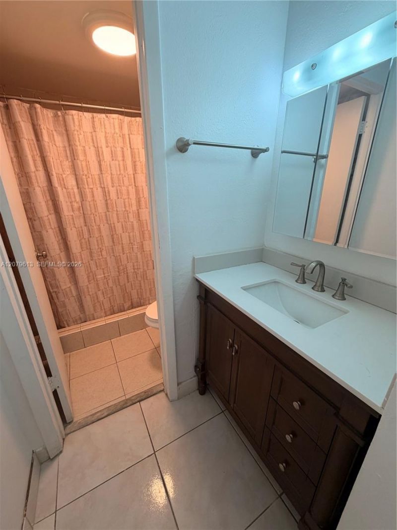 4715 NW 7th St , Unit 108-2, Miami, FL 33126 Photo
