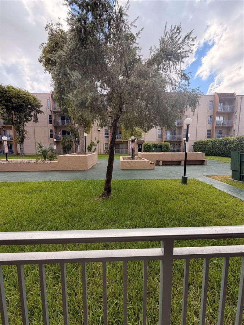 4715 NW 7th St , Unit 108-2, Miami, FL 33126 Photo