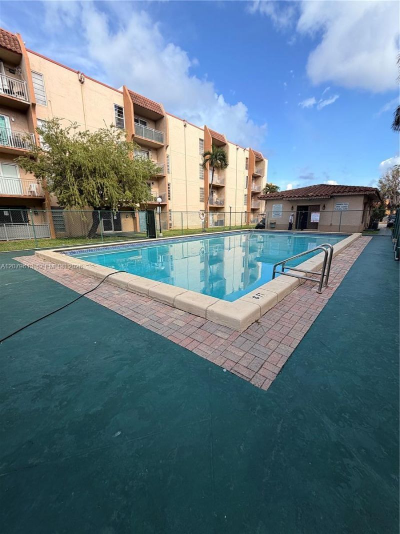 4715 NW 7th St , Unit 108-2, Miami, FL 33126 Photo