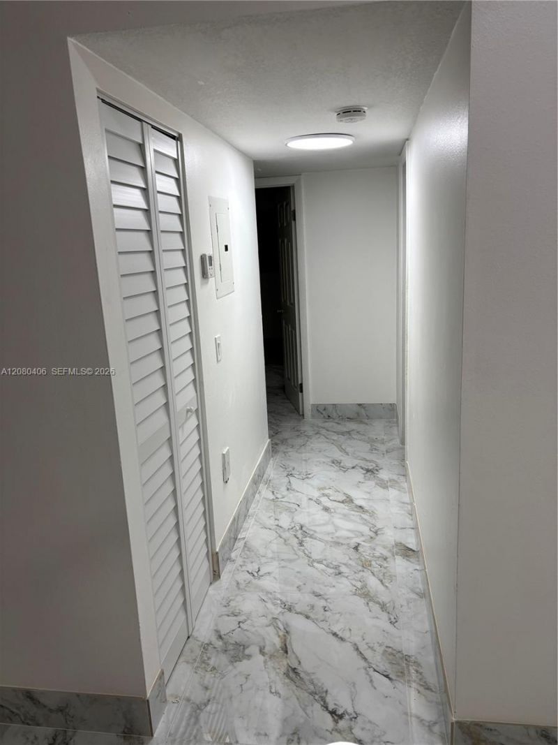 9733 Hammocks Blvd, Unit 201C, Miami, FL 33196 Photo