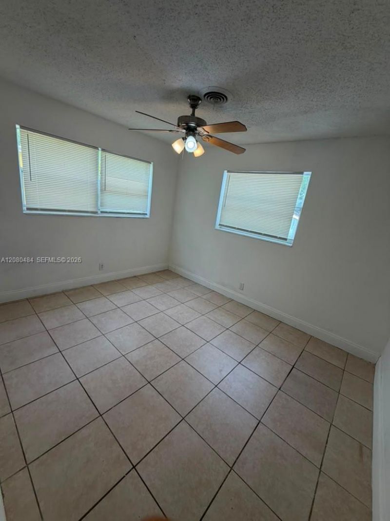 6111 NW 17th Ct, Sunrise, FL 33313 Photo