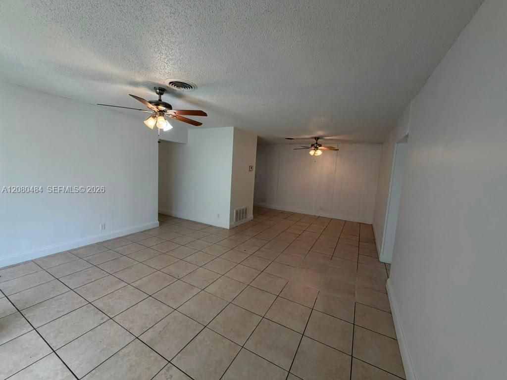 6111 NW 17th Ct, Sunrise, FL 33313 Photo