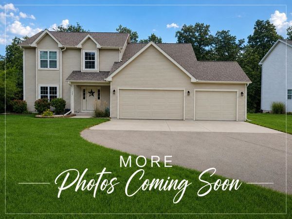185 N Cranberry Street, Elkhorn, WI 53121