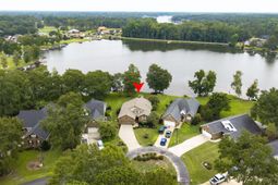 209 Ridge Lake Drive photo 4
